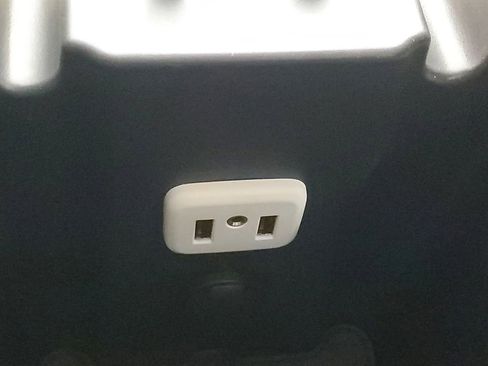 Used 2019 Buick Envision Essence image 21