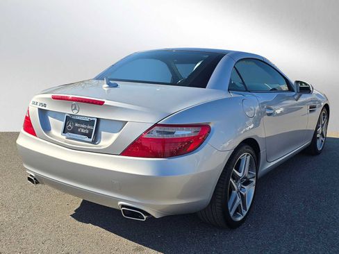 Used 2014 Mercedes-Benz SLK 350 image 3