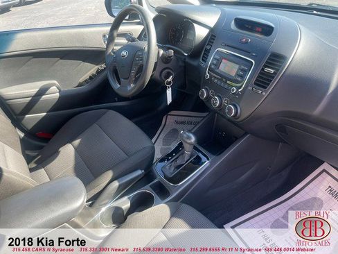 Used 2018 Kia Forte LX image 9