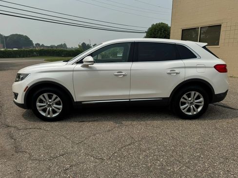 Used 2016 Lincoln MKX Premiere AWD/4WD image 5