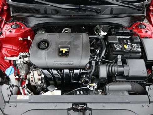 Used 2023 Kia Forte LXS image 15