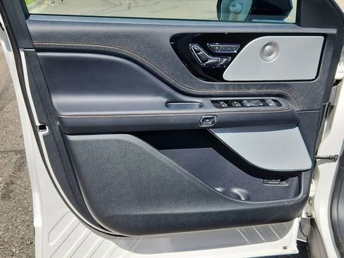 New 2025 Lincoln Aviator Black Label w/ Black Label Special Edition image 9