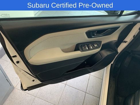 Used 2025 Subaru Forester Premium AWD/4WD image 4