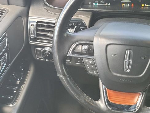 Certified 2019 Lincoln Navigator Reserve AWD/4WD image 13
