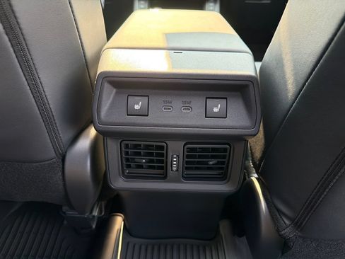 New 2026 Toyota RAV4 FWD image 26