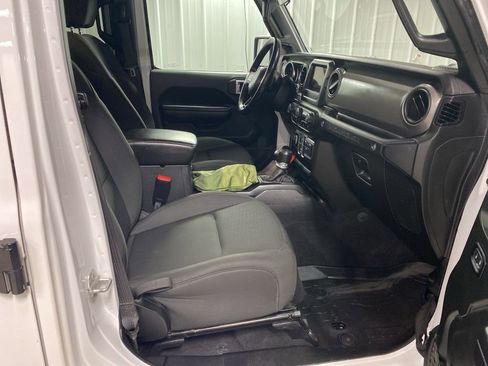 Used 2021 Jeep Wrangler Unlimited Sport image 21