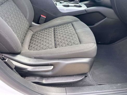 Used 2022 Chevrolet Blazer LT image 44