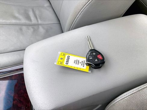 Used 2011 Toyota Camry LE w/ LE Extra-Value Pkg FWD image 37