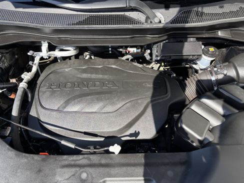 Used 2023 Honda Passport EX-L image 10