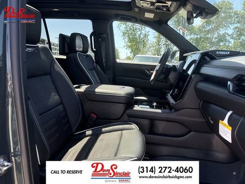 New 2026 GMC Yukon AT4 Ultimate w/ LPO, Illumination Package AWD/4WD image 26