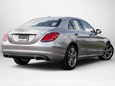 Used 2019 Mercedes-Benz C 300 Sedan image 5