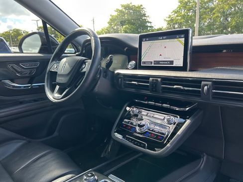 Used 2022 Lincoln Corsair Reserve w/ Equipment Group 201A image 26