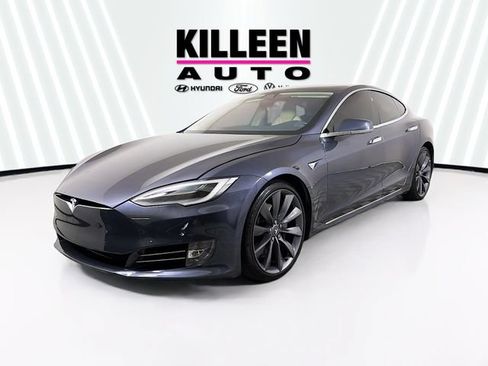 Used 2017 Tesla Model S 60 RWD image 3