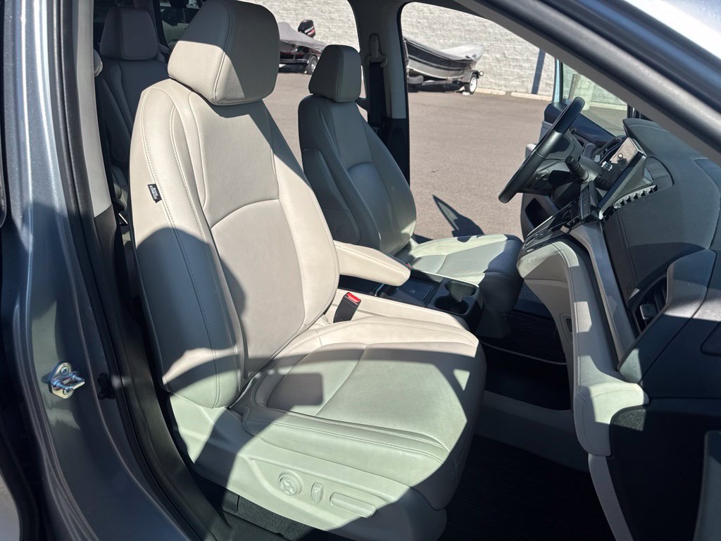 Used 2025 Honda Odyssey EX-L image 14