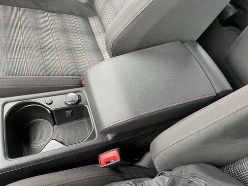 Used 2024 Volkswagen GTI S image 47