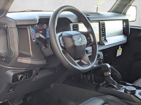 New 2025 Ford Bronco Big Bend w/ Black Diamond Package image 3