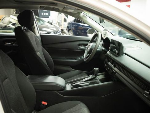 Used 2023 Honda Accord EX image 13