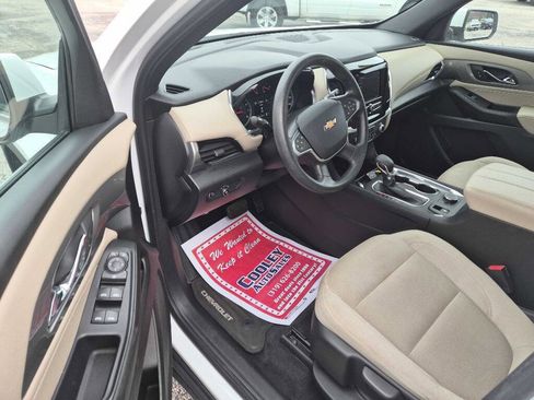 Used 2023 Chevrolet Traverse LS w/ Safety Package image 7