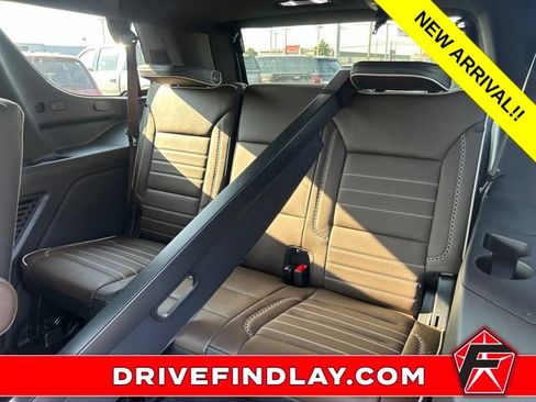 Used 2026 GMC Yukon Denali Ultimate AWD/4WD image 17