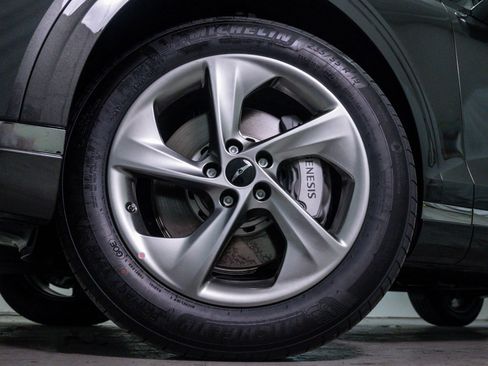 New 2026 Genesis GV70 2.5T Select image 6