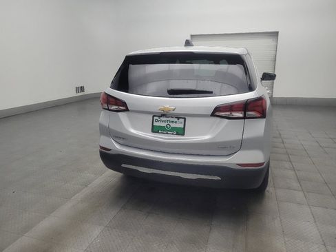 Used 2022 Chevrolet Equinox LT AWD/4WD image 7