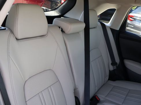 New 2027 Honda HR-V EX-L image 10