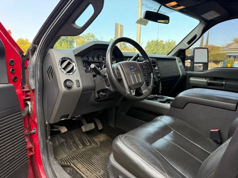 Used 2011 Ford F350 Lariat w/ Lariat Ultimate Pkg AWD/4WD image 9