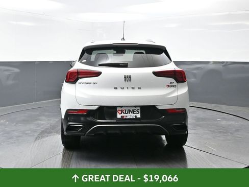 Used 2024 Buick Encore GX Sport Touring image 13