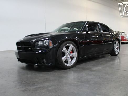Used 2006 Dodge Charger SRT8 w/ SRT Option Group III image 36