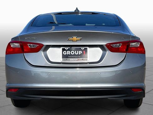 Used 2024 Chevrolet Malibu LT image 4