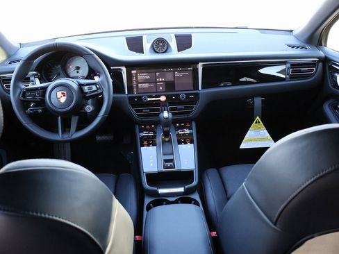 New 2026 Porsche Macan S image 19