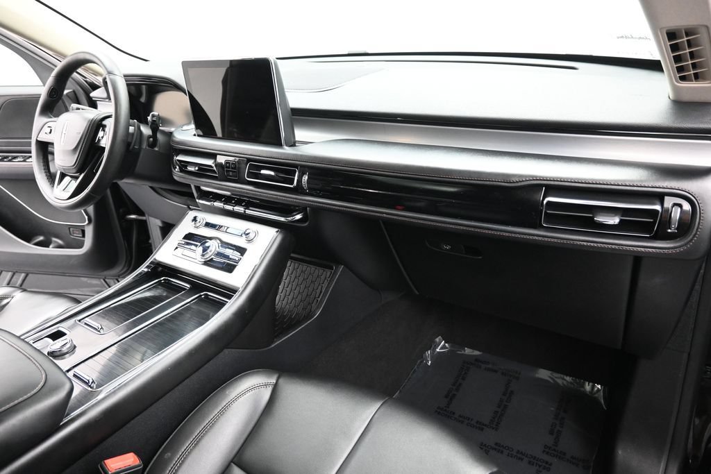 Used 2022 Lincoln Aviator AWD w/ Premium Package image 20
