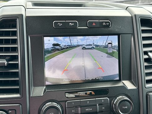 Used 2019 Ford F150 XL w/ Equipment Group 101A Mid AWD/4WD image 13