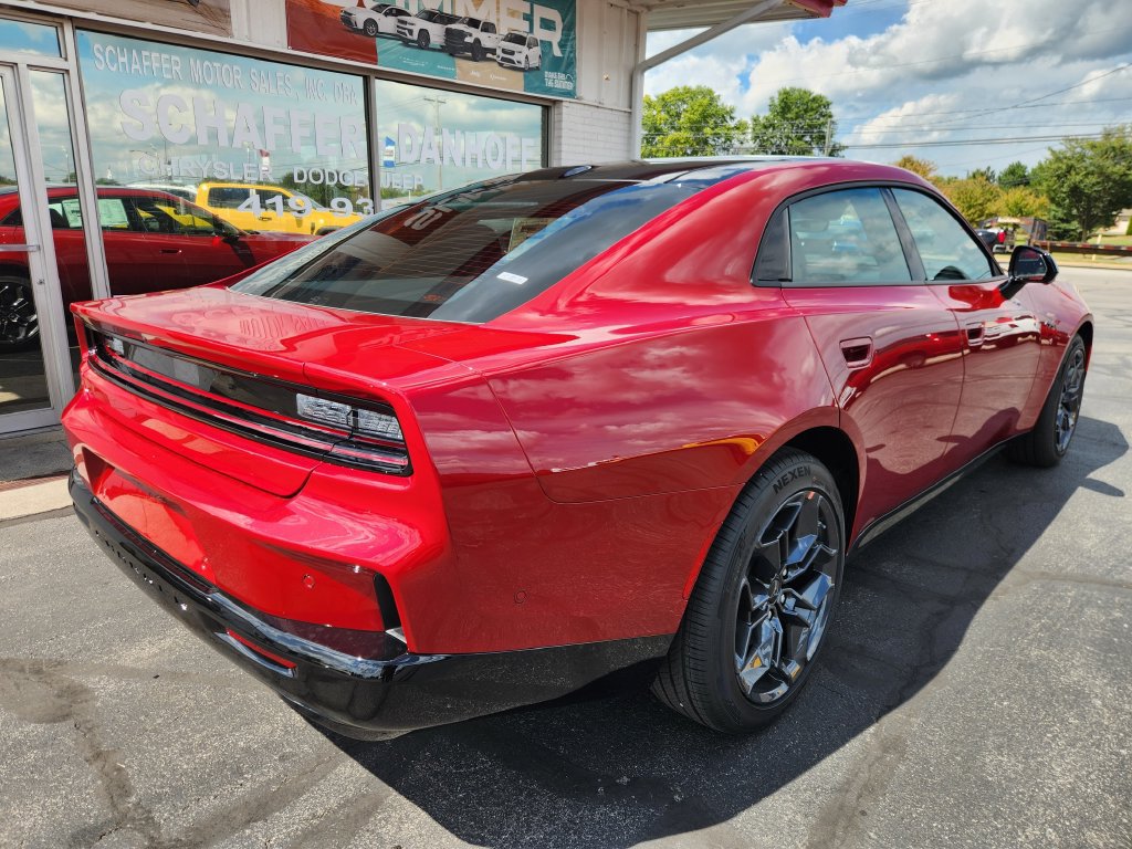 New 2027 Dodge Charger R/T AWD/4WD image 3