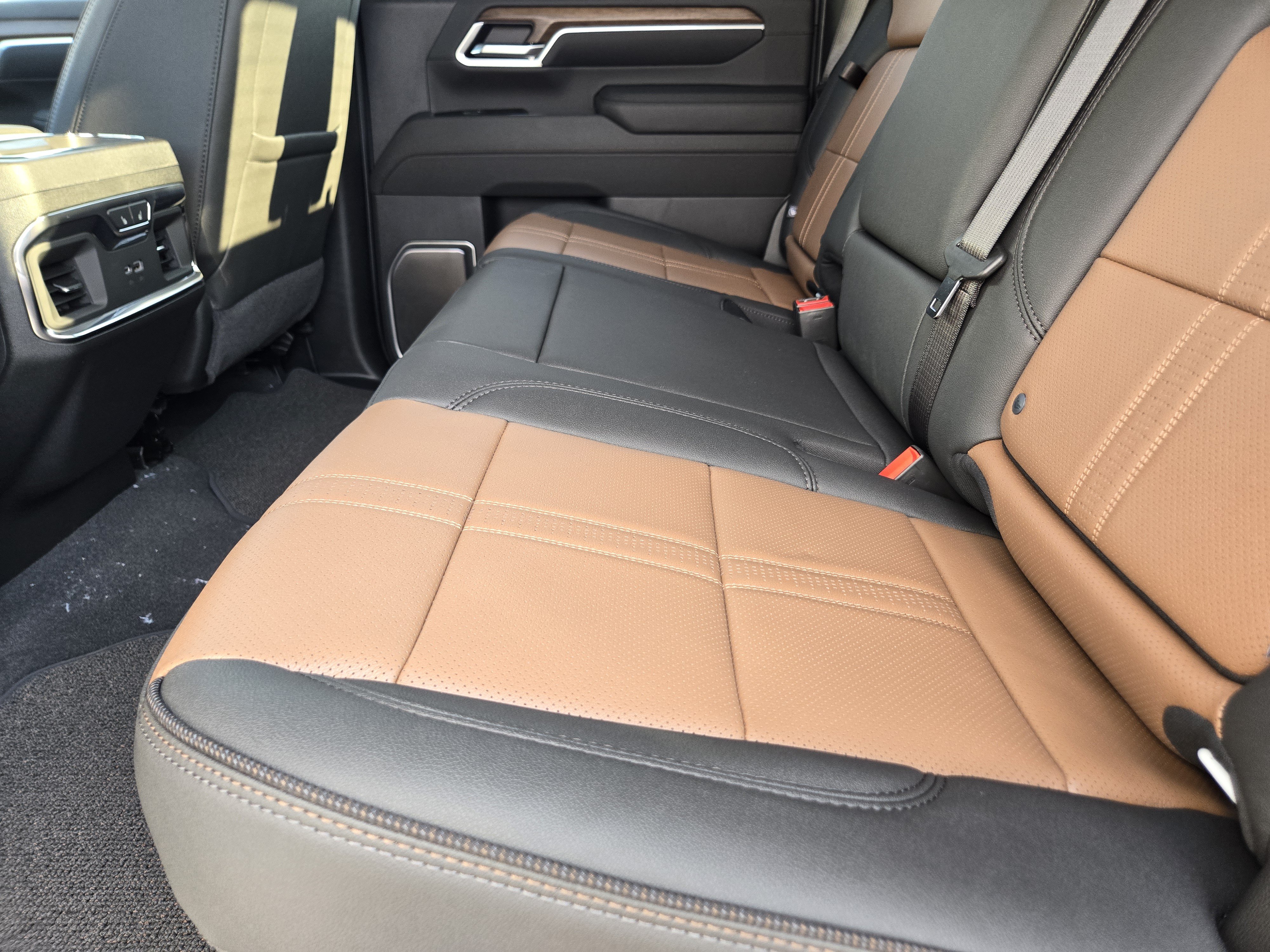 New 2026 Chevrolet Silverado 2500 High Country w/ Technology Package AWD/4WD image 22
