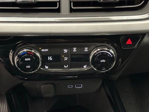 New 2026 Chevrolet Trax LT w/ Driver Confidence Package FWD image 24