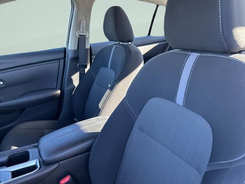 Used 2024 Nissan Sentra SV image 17