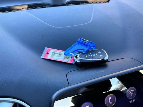 Used 2024 Chevrolet Malibu LT image 31