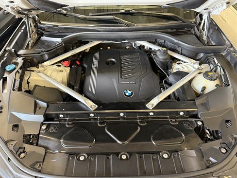 Used 2019 BMW X5 xDrive40i w/ Off-Road Package AWD/4WD image 21