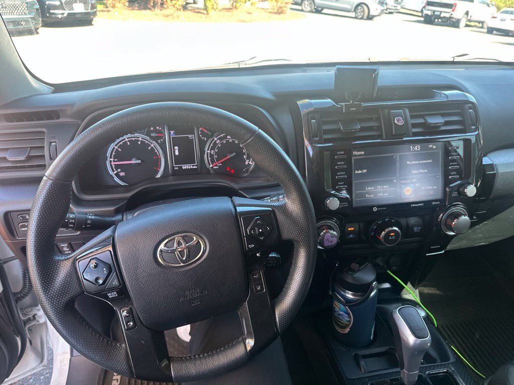 Used 2021 Toyota 4Runner TRD Off-Road Premium w/ Moonroof Package AWD/4WD image 2