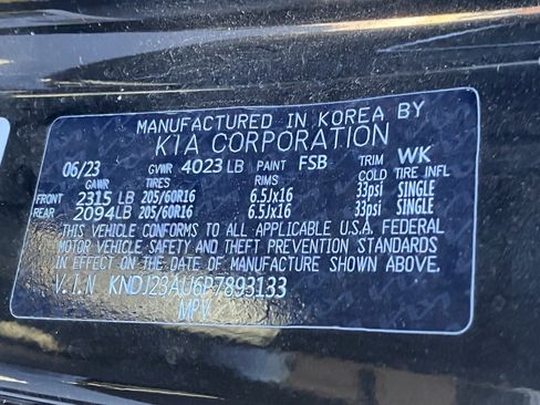 Certified 2023 Kia Soul LX image 31