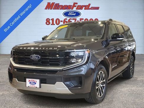 Certified 2025 Ford Expedition Platinum image 1