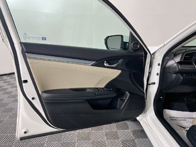 Used 2017 Honda Civic EX-L image 18