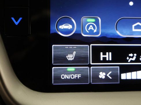 Used 2023 Subaru Outback Premium image 48