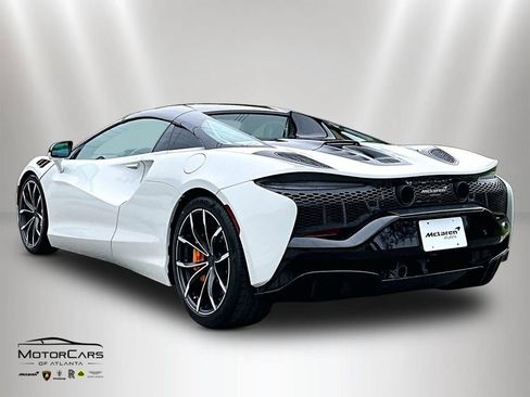 Used 2025 McLaren Artura Spider RWD image 10