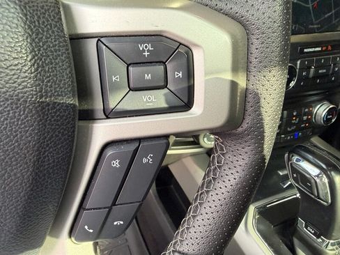 Used 2018 Ford F150 Lariat w/ Equipment Group 502A Luxury AWD/4WD image 28