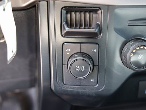 Used 2024 Ford F150 XL image 23