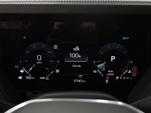 Used 2025 GMC Yukon XL Denali w/ Sun & Power Step Package AWD/4WD image 31