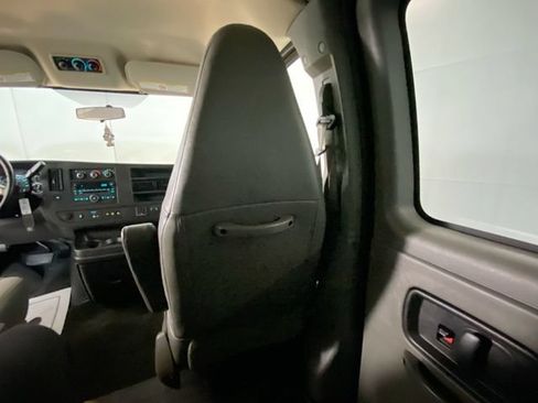 Used 2016 Chevrolet Express 3500 LT w/ LT Preferred Equipment Group RWD image 37