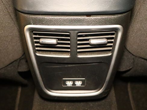 Used 2023 Dodge Charger SXT image 35